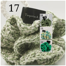 Charger l&#39;image dans la galerie, Houpette de bain Couleur surprise !
